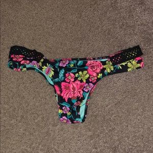 Shade & shore bikini bottoms